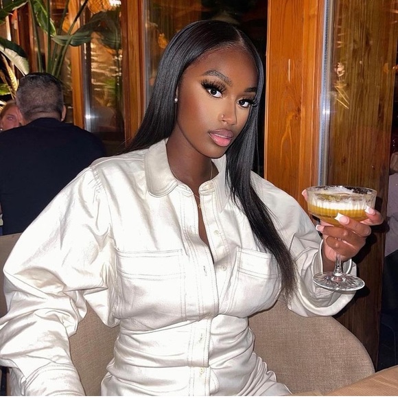 Zara Dress - Picture 2 of 12